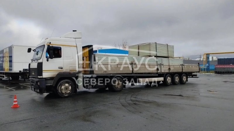 В Новосибирск прибыла вторая часть комплекта материалов для строительства модульной прачечной